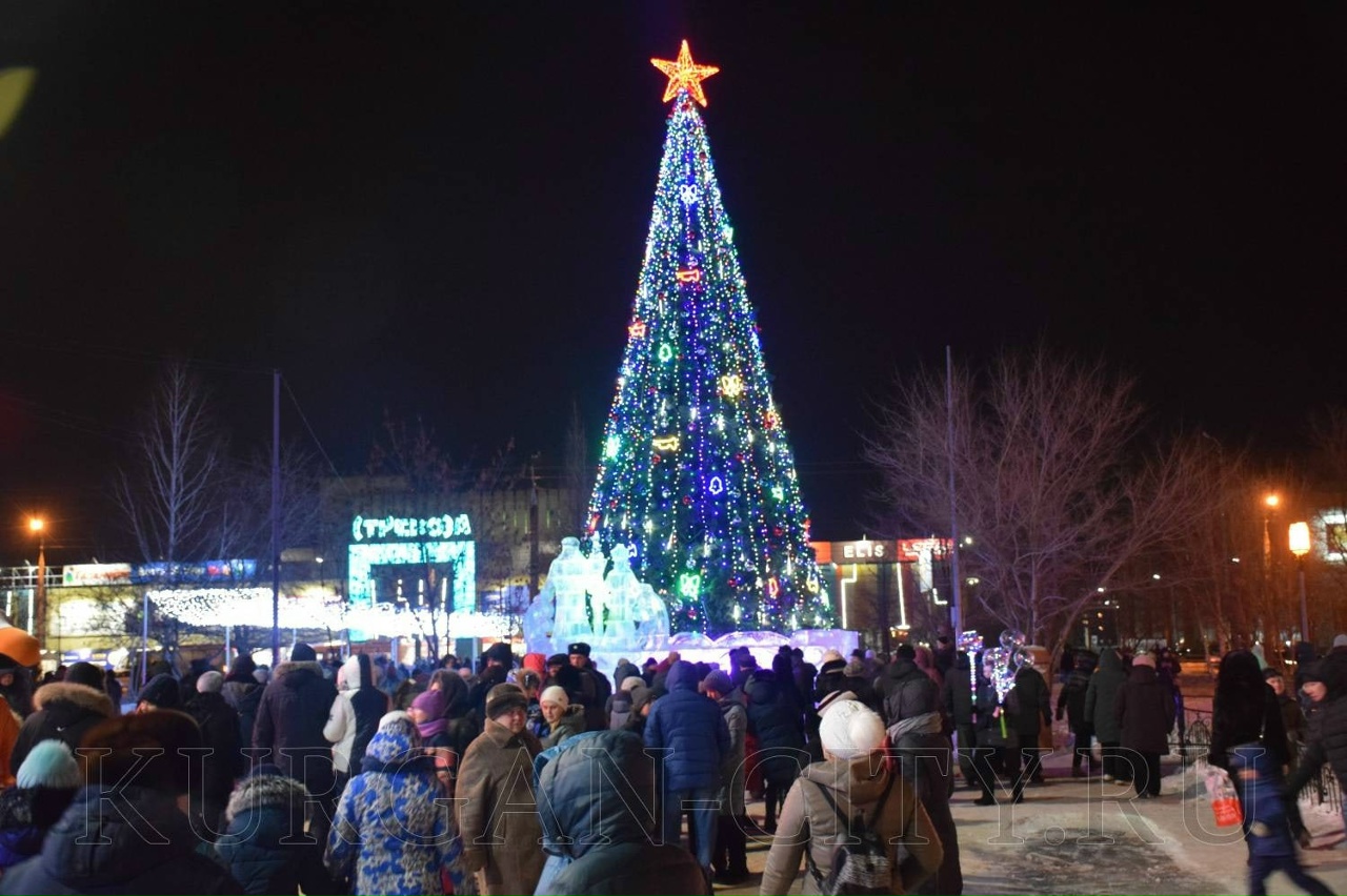 курган новогодняя площадь